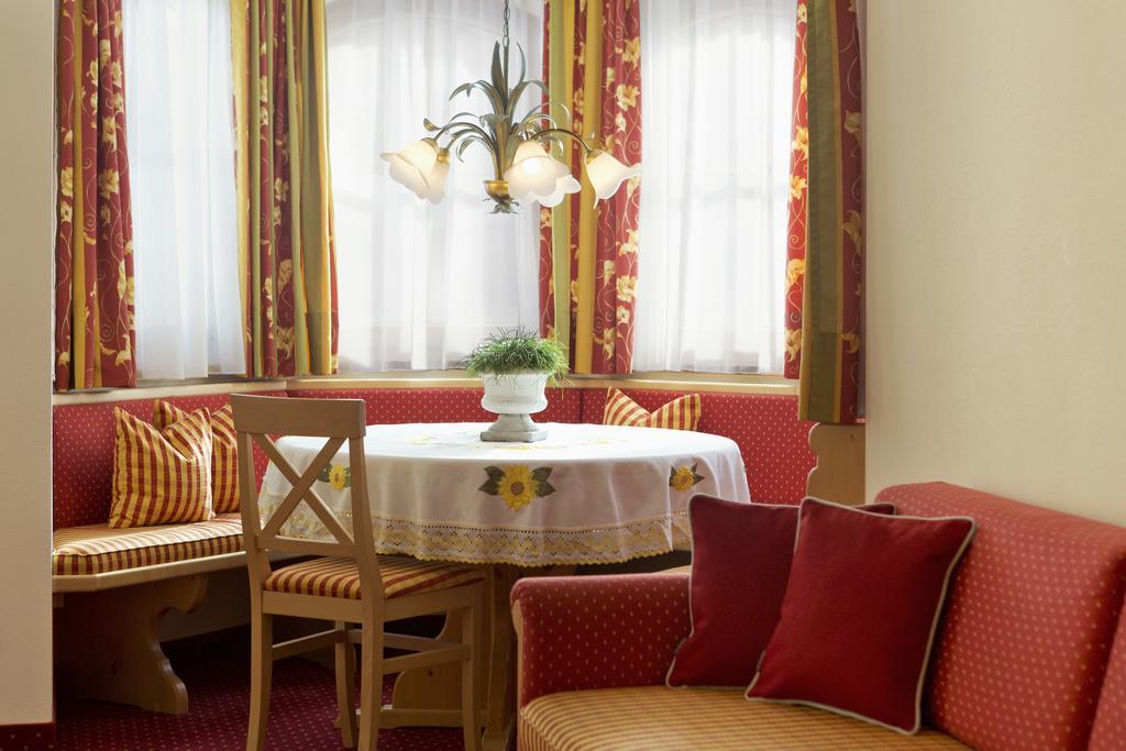 Landhotel Untermuellnergut Dorfgastein Phòng bức ảnh